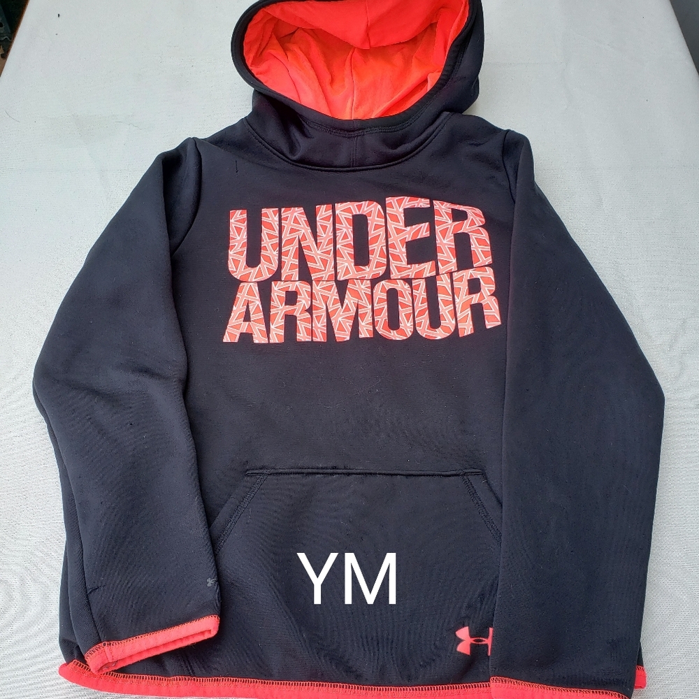 UnderArmour sweatshirt